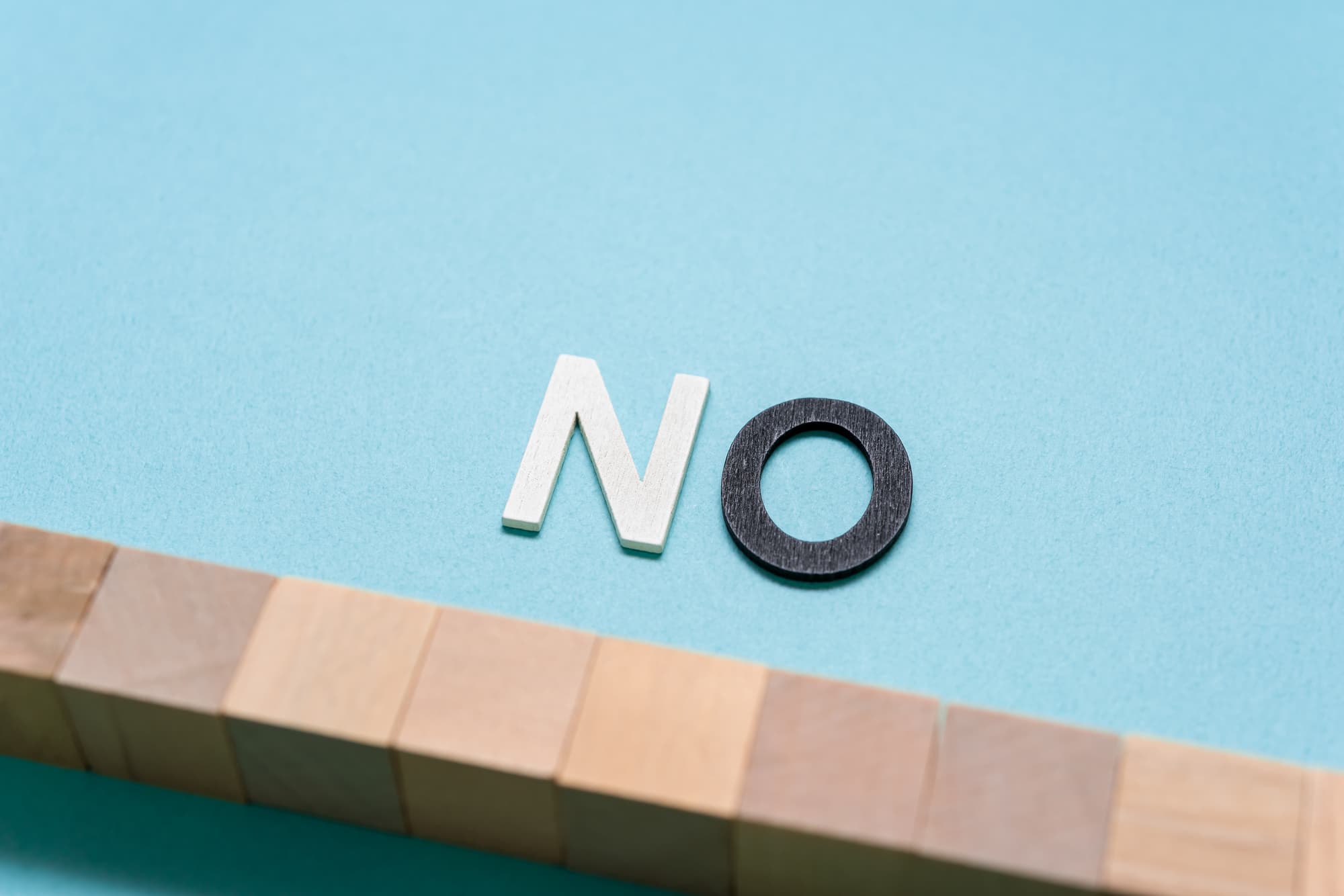 夜だけのマウスピース装着が推奨されないと伝えるイメージ