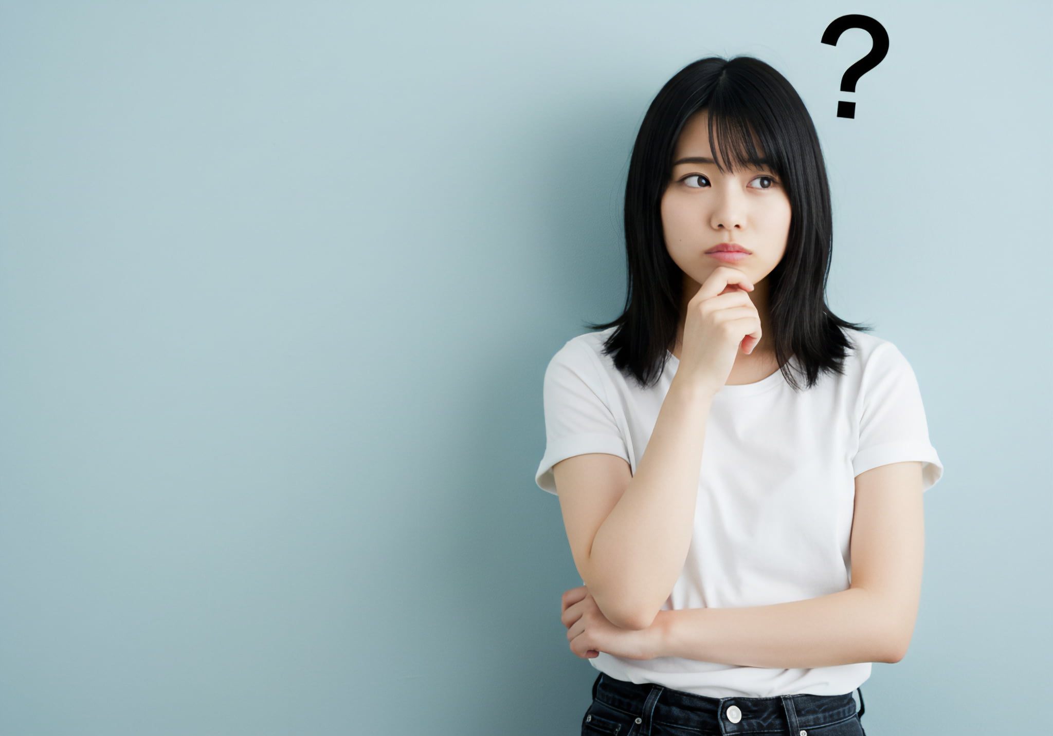 ラミネートベニアは虫歯があってもできるのか考える女性