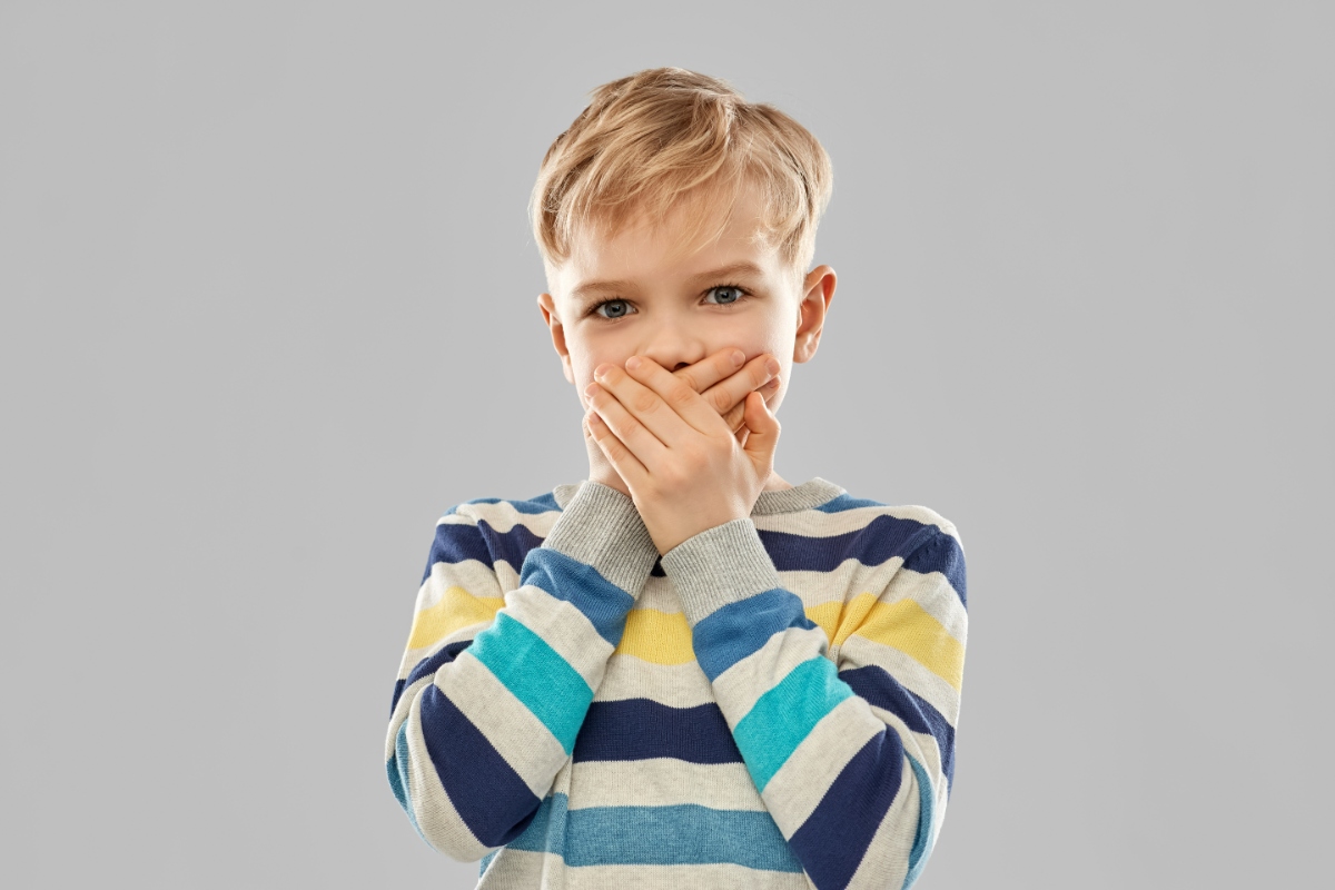 口臭が出てしまっている子ども