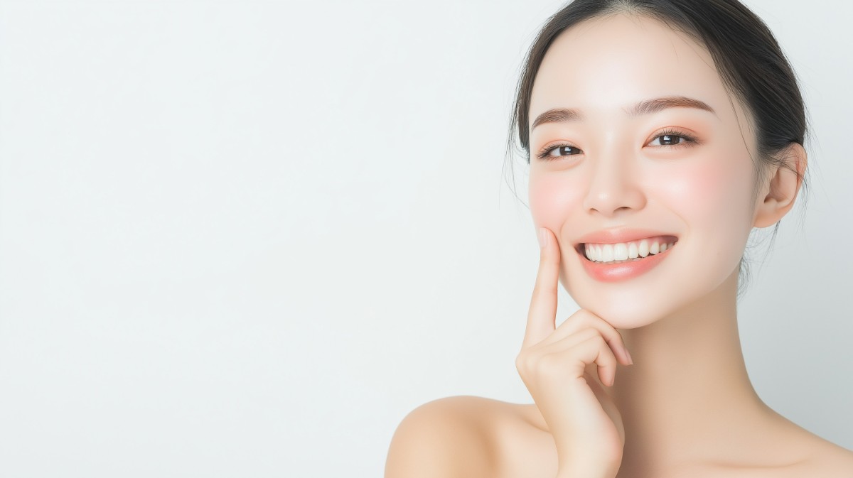ホワイトニング治療をして綺麗になった歯